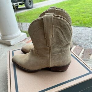 Women’s Low Cut Suede Tecovas